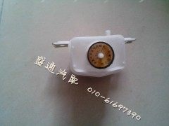 ,离合器油壶 戴姆勒欧曼etx汽车配件 欧曼原厂刹车油杯 白色塑料罐,北京盛通恒运汽车配件销售中心