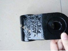 ,减震器接叉 福田戴姆勒原厂配件 后连接轴接叉 大梁减震器支架,北京盛通恒运汽车配件销售中心