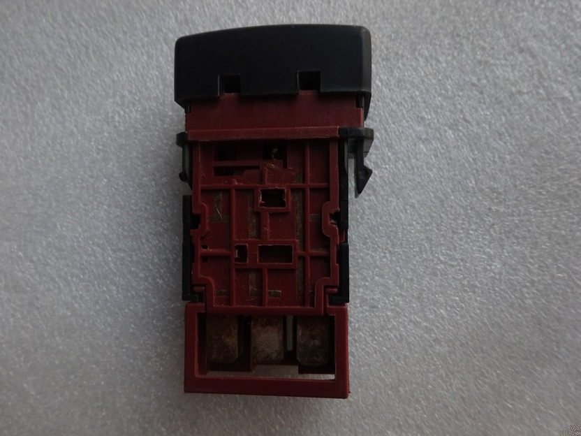 1B24937300121,,北京遠(yuǎn)大汽車配件有限公司