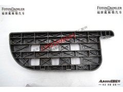 F1B24984504126,中踏板垫(右),北京源盛欧曼汽车配件有限公司