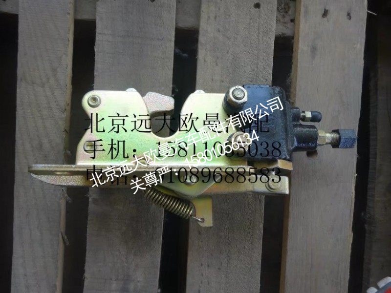 1B24950200169龙门架液压锁下