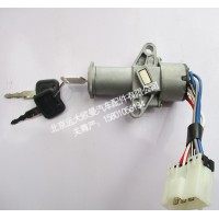 1B24937300046点火开关