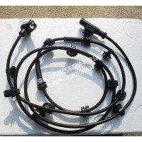 P1356002002A0后轮速传感器总成右