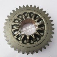 QT300S99-2502120奔驰三联齿轮总成
