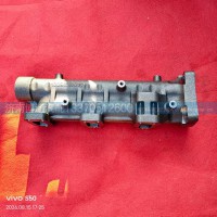 1009629409  后排气支管  工程机械