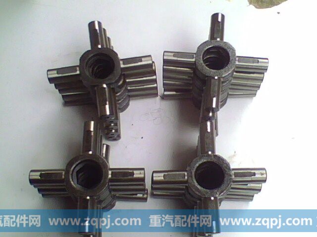 奔驰铁马大江桥 前驱差速器十字轴