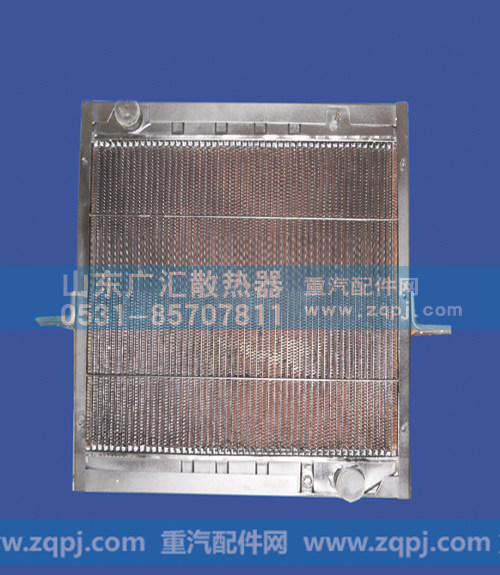 一汽水箱赛龙D002 总成尺寸670x660