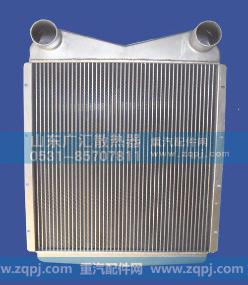 一汽中冷器Q821 芯体尺寸680x710