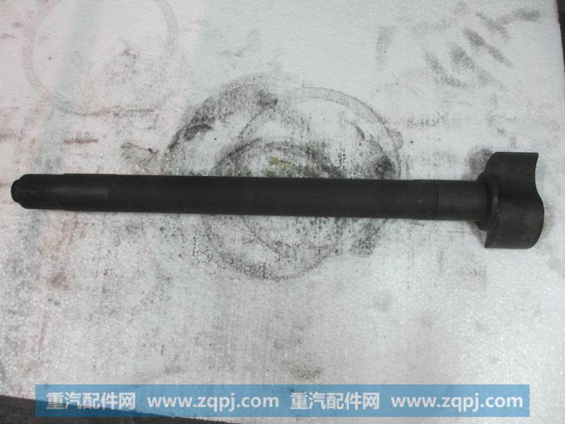 DZ9112340114 制动凸轮轴右