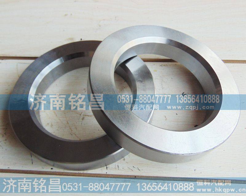 豪沃09款平衡轴油封座199114520136