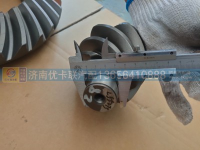 2402036/37-DA6R,,济南优卡联汽车零部件有限公司