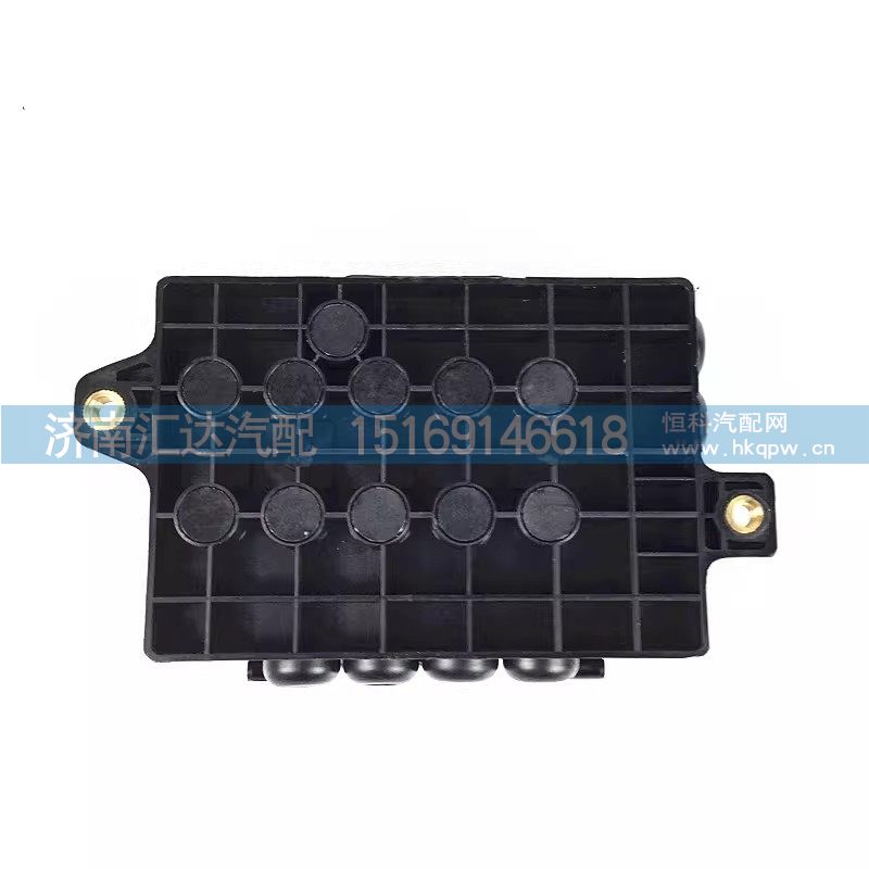 德龙新M3000X3000底盘电器盒(WP13防火墙)