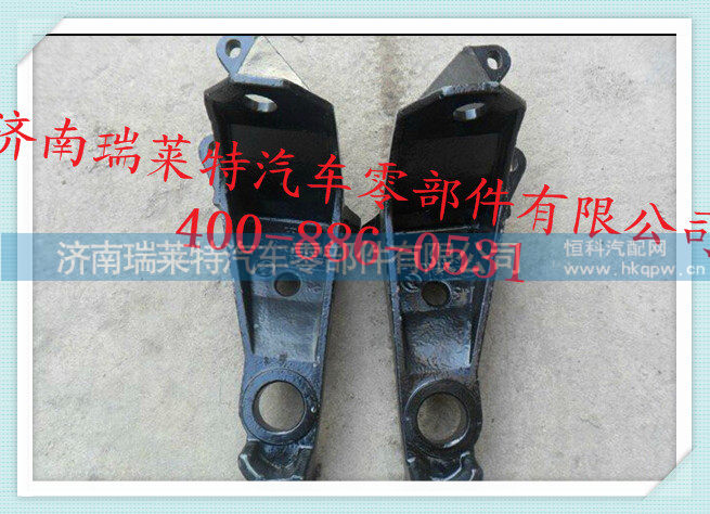 陕汽德龙F3000前反转轴下支架DZ1640430050