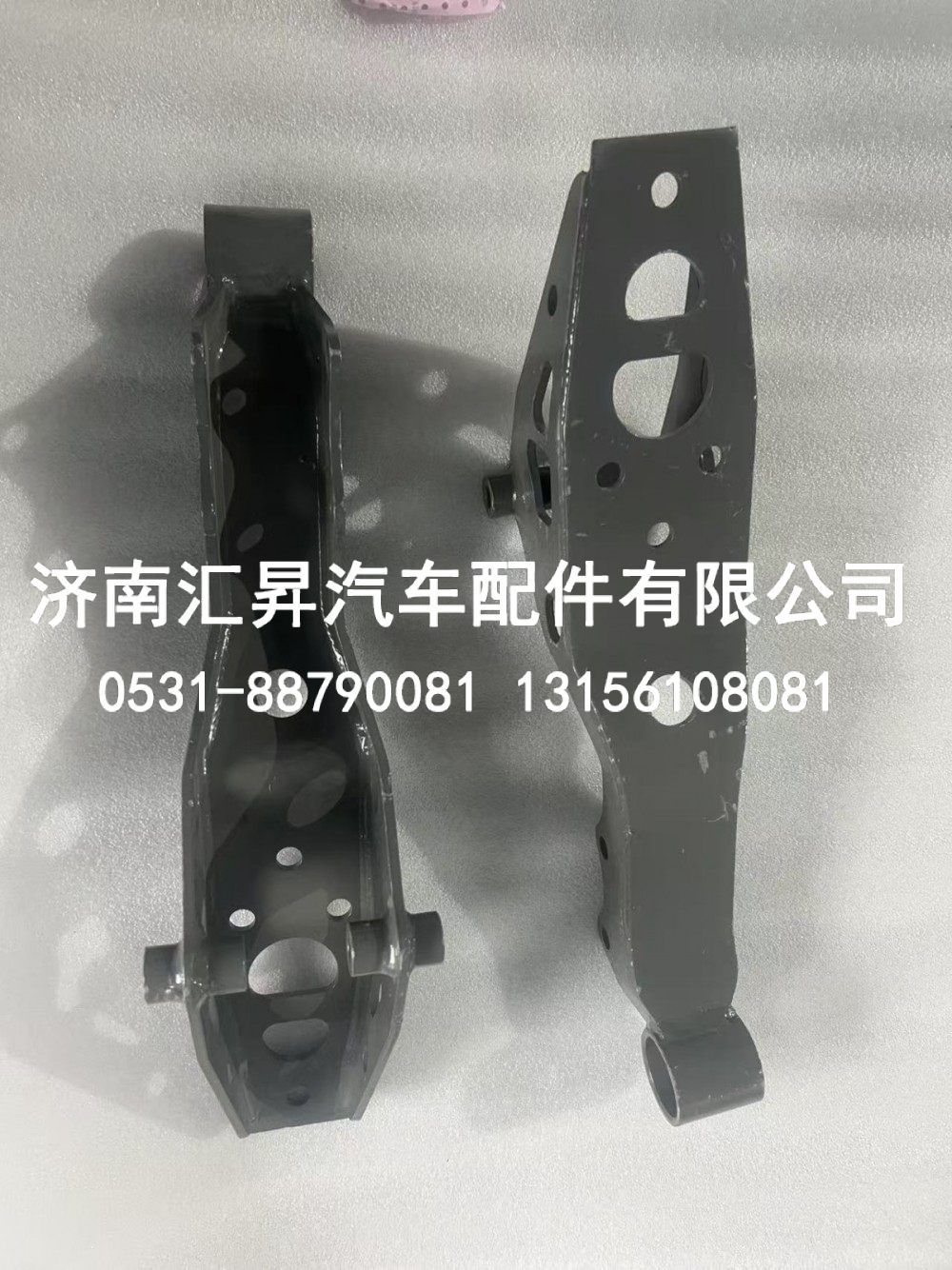 752W41701-6003/AZ16D444000049,长驾驶室后悬左下支架（不分左右）,济南汇昇汽车配件有限公司