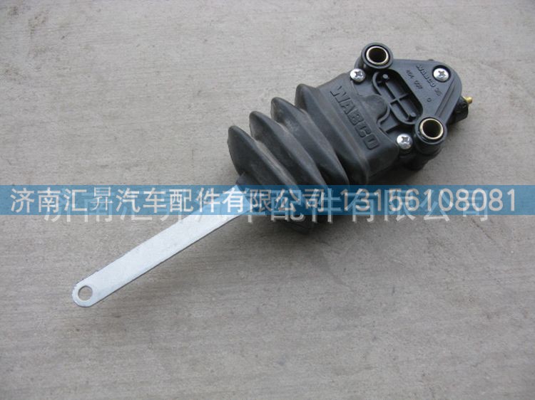 重型汽车豪沃a7配件高度控制限位阀总成wg1642440051