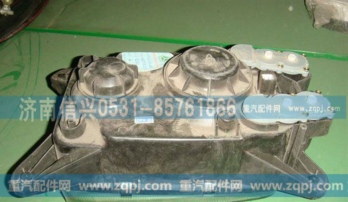 WG9100720105,四灯制前大灯,济南信兴汽车配件贸易有限公司