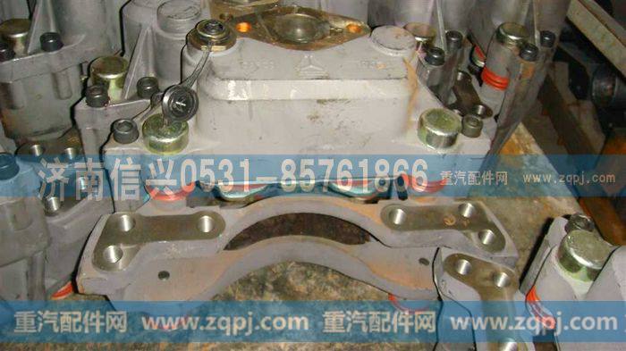 AZ9100443400,盘式制动器总成(右),济南信兴汽车配件贸易有限公司