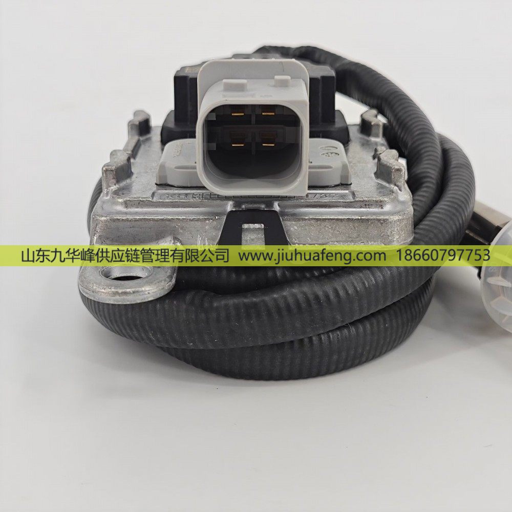 氮氧傳感器 NOX Sensor 5698480 方四針 12V 康明斯 適用于康明斯/5698480