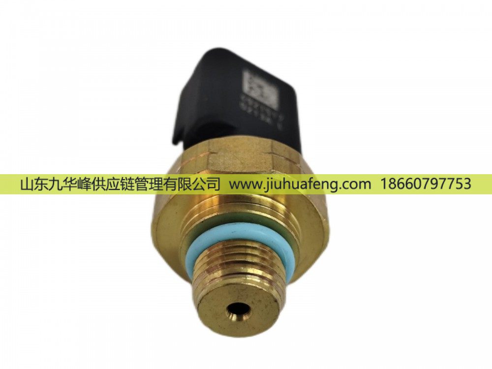 4921517 機(jī)油壓力傳感器 Oil Pressure Sensor 適配于東風(fēng)康明斯/4921517