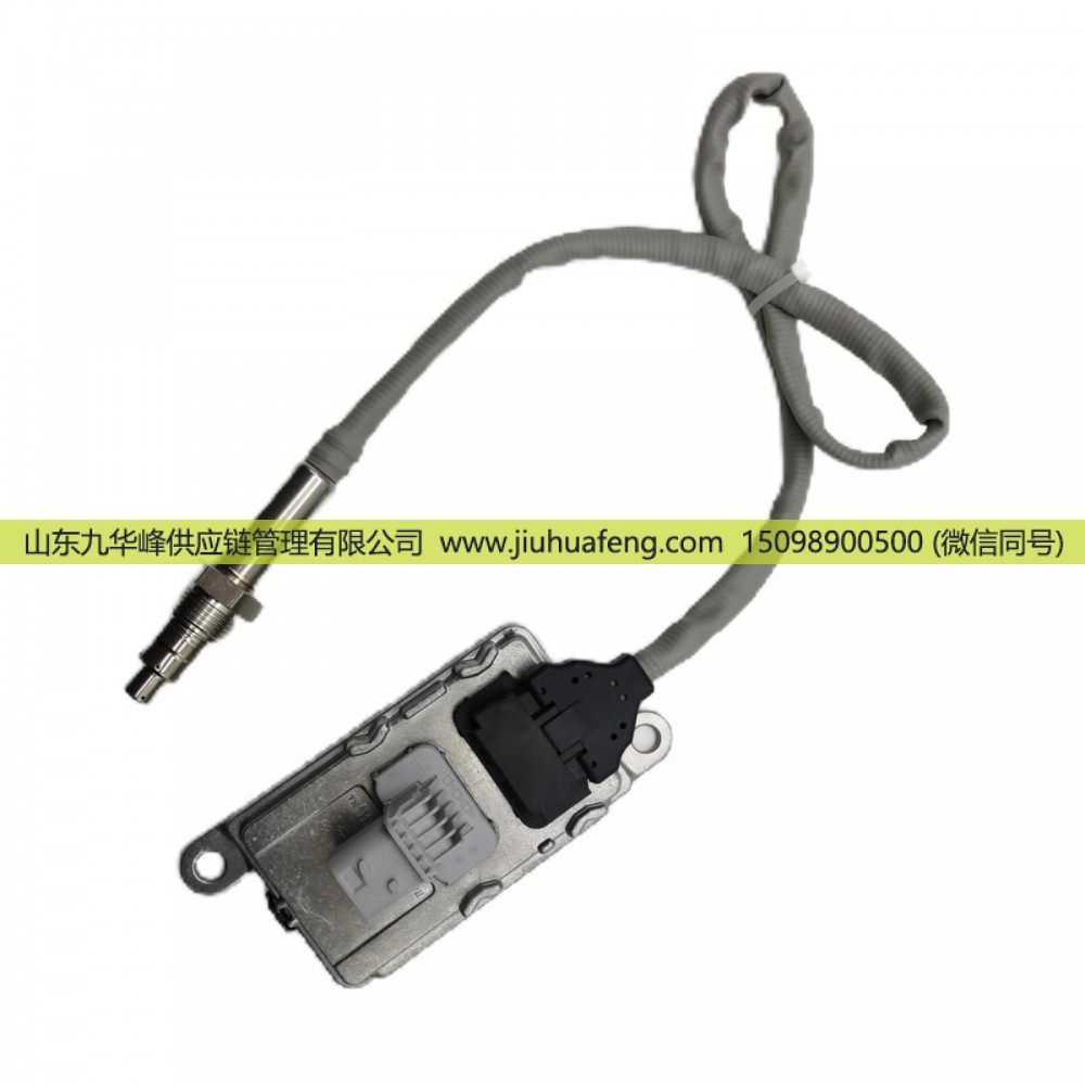氮氧传感器 NOX Sensor A0101531628 5WK97331A 方4针 24V 适用于奔驰卡车Mercedes-Benz Truck/A0101531628 5WK97331A