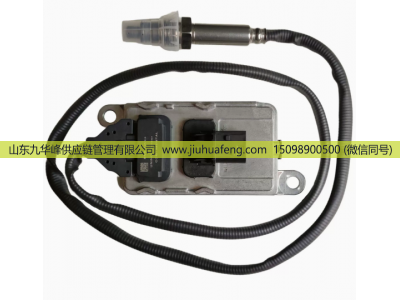 ​4326863/A045S157 康明斯 氮氧传感器图1