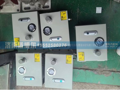 SZ6754237000000024,洒水车控制盒   QKX2L SZ6754237000000024,济南盾博尔汽车配件有限公司
