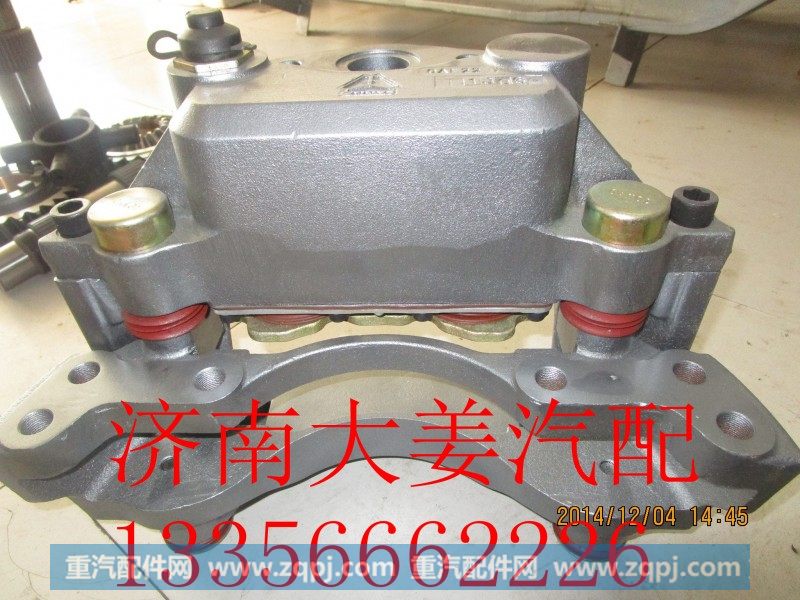 AZ9100443300,盘式制动器总成(左),济南大姜汽车配件有限公司