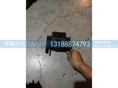 ,德龙前支撑内芯   双孔,济南达元汽配公司