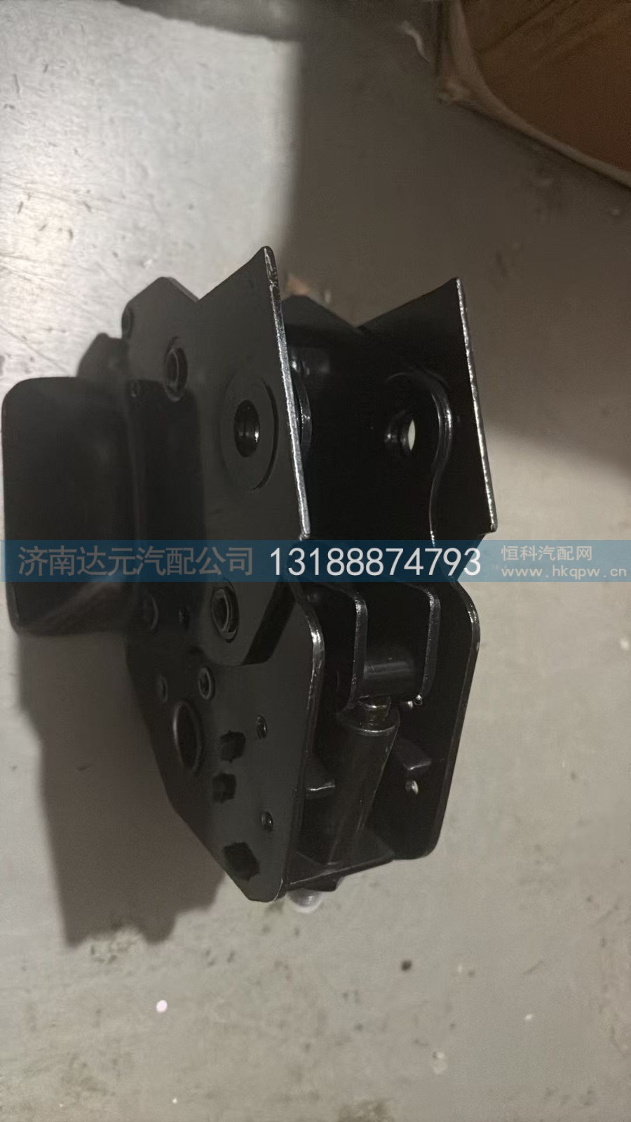 WG16424401010,WG16424401010  HOWO液压锁（黑色）,济南达元汽配公司