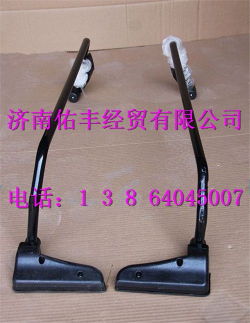重汽豪沃左后视镜支架WG1646770001