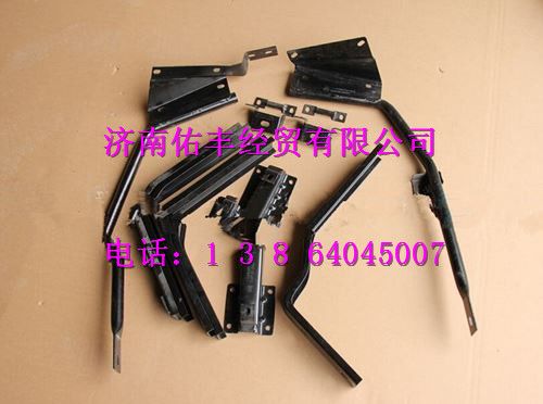 重汽豪沃A7高顶导流板支架WG1664870000