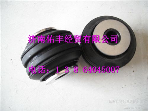 重汽豪沃A7复合衬套AZ1664430095