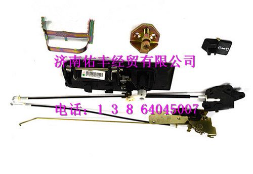 重汽豪沃A7门锁总成WG1664340502