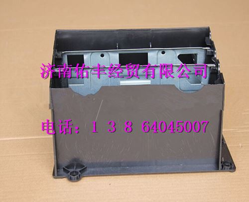 重汽豪沃ECU安装箱WG9725584029