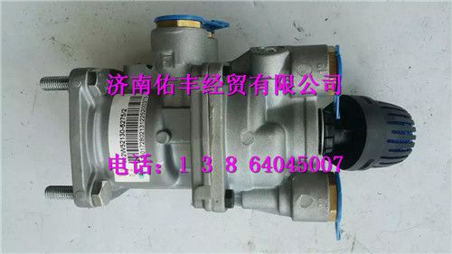 重汽豪沃T5G制动总阀712W52130-6275