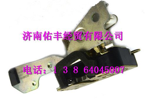重汽豪沃T5G右锁体总成811W62680-6142