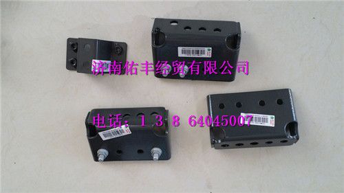 重汽豪沃T5G变速器辅助支撑支架(左)752W41259-0010