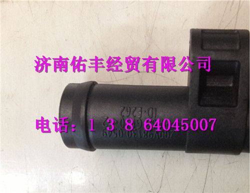 重汽曼MC11发动机油气分离器200V01804-0024