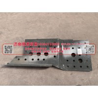 WG9525930121	前保险杠支架总成 -左	济南恒涛贸易有限公司