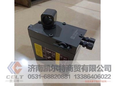 WG9719826001,液压手动油泵（右置车）,济南凯尔特商贸有限公司