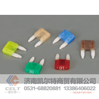 重汽豪沃驾驶室24V70A电路板接线盒保险丝盒继电器WG9716582301