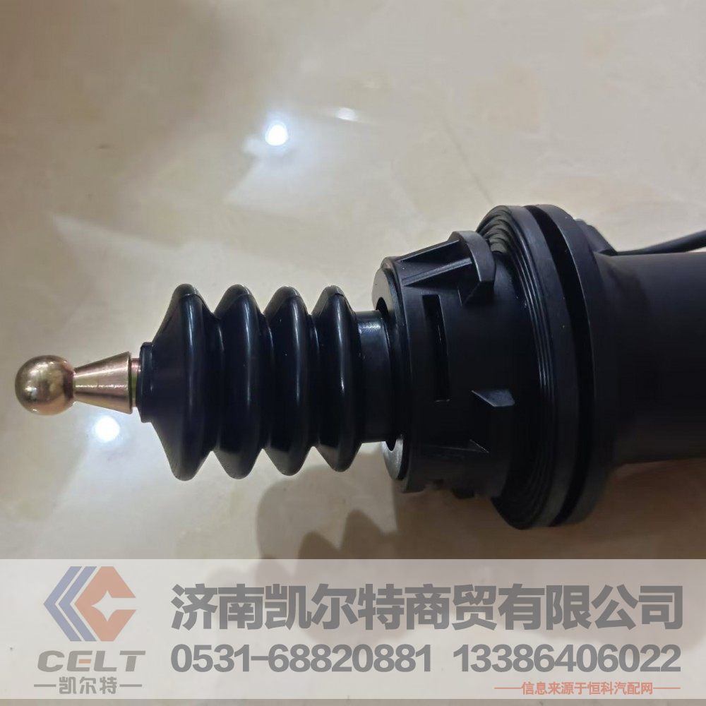 批发供应 豪沃T5G离合器总泵711W30715-6152 汕德卡离合器油管总泵图4