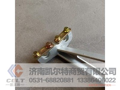 WG9725240255,操纵器(右置),济南凯尔特商贸有限公司