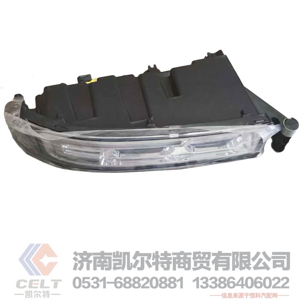 前雾灯811W25320-6003跨境供应 重汽豪沃汕德卡配件前组合灯/811W25320-6003