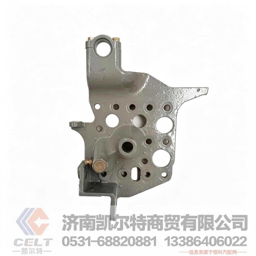 重汽豪沃T7H豪沃TX汕德卡C7H豪瀚底盘左前支架总成WG1642439335