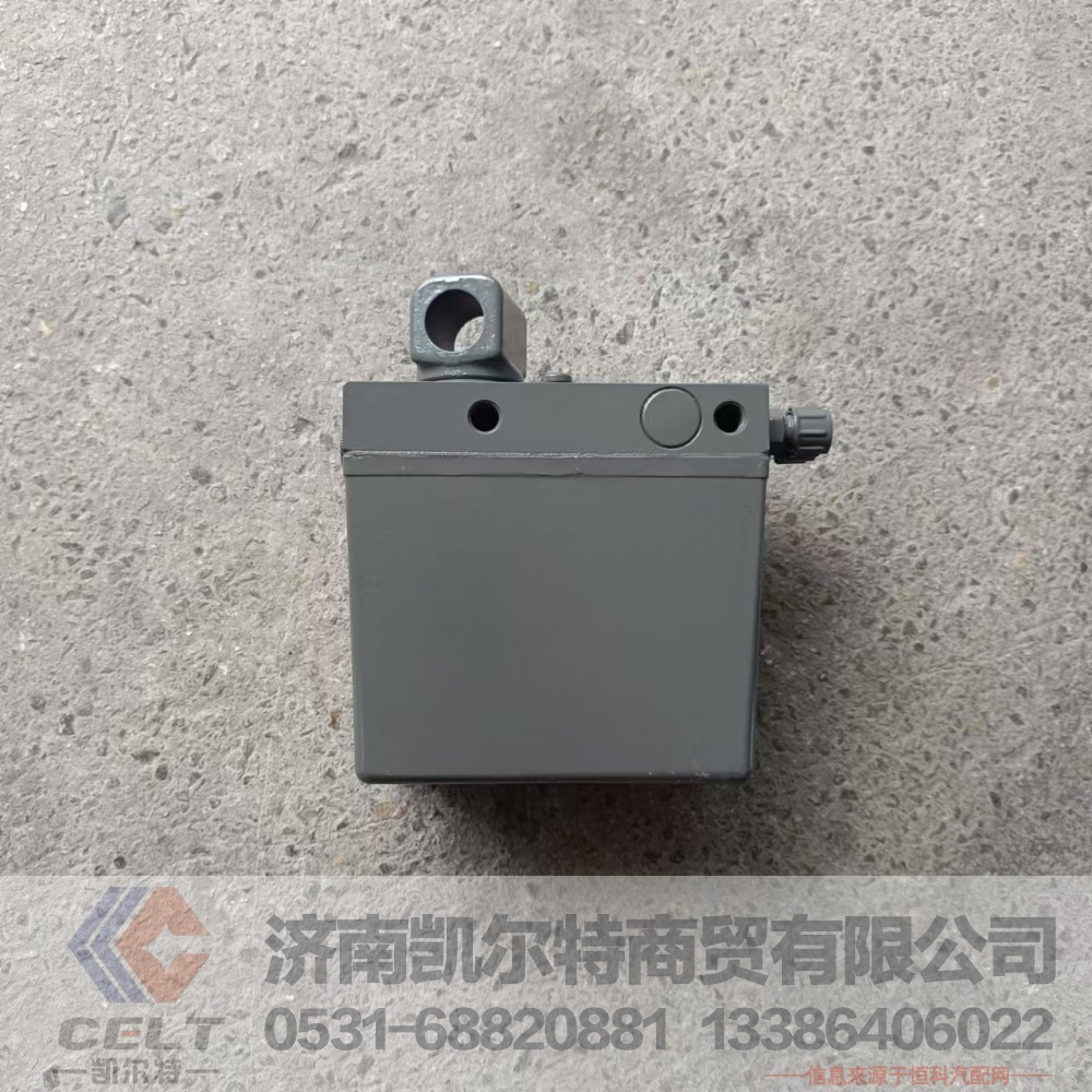 重汽豪沃豪瀚汕德卡配件 驾驶室举升泵液压手动油泵总成WG9719820001图5