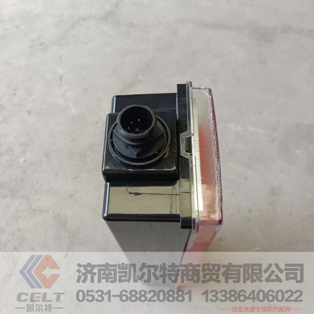厂家供应陕汽配件 陕汽德龙F3000组合灯 侧插右后尾灯81.25225.6464/81.25225.6464/DZ9200810019