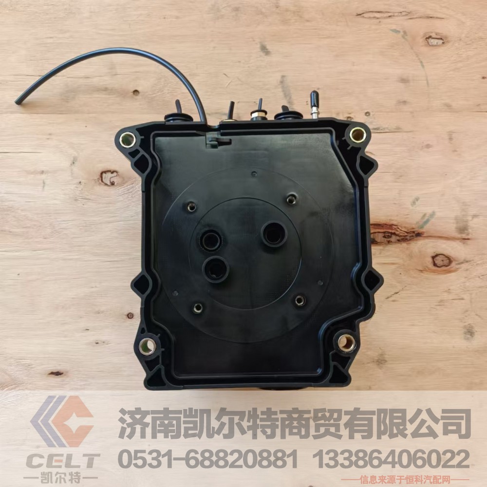 WG1034130181,尿素泵箱集成式系统（国五加热）,济南凯尔特商贸有限公司