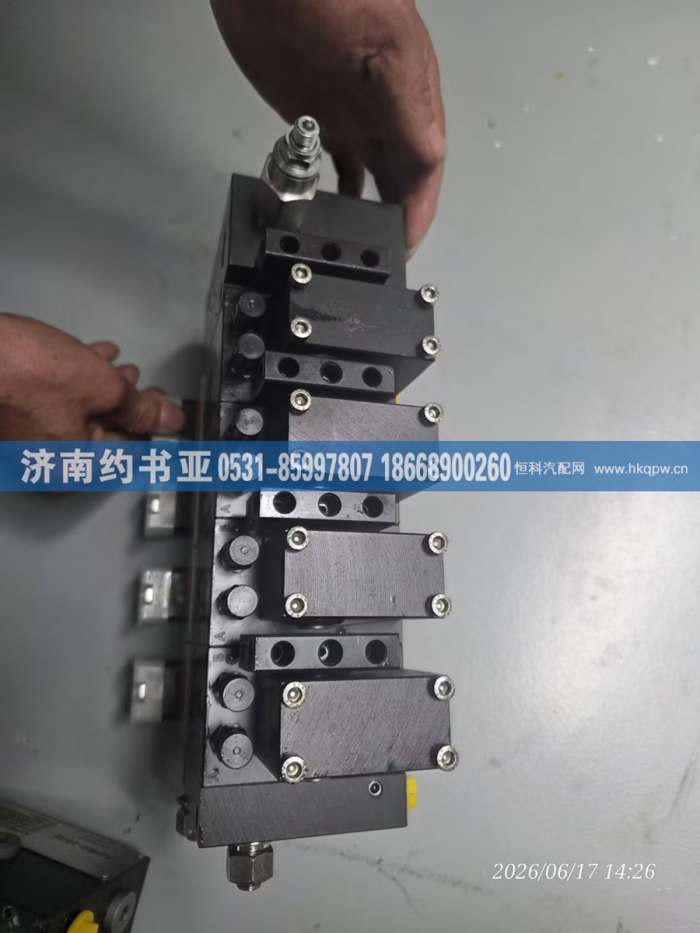 804000106多路阀