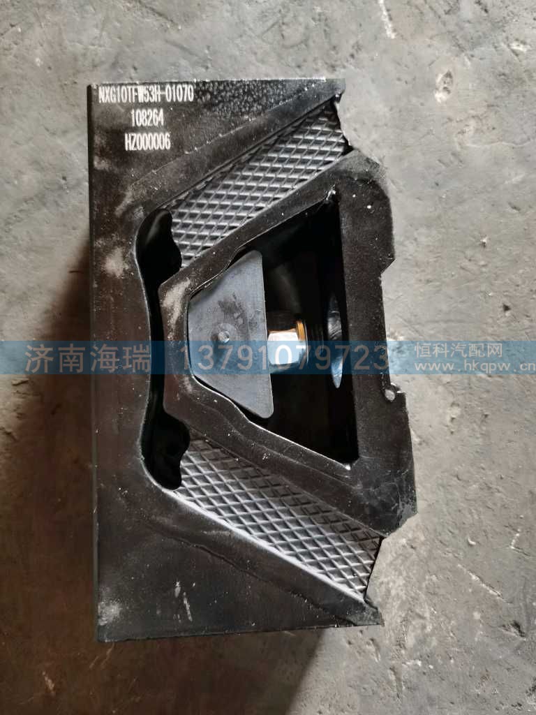发动机后支撑,10TFW53H-01070图1